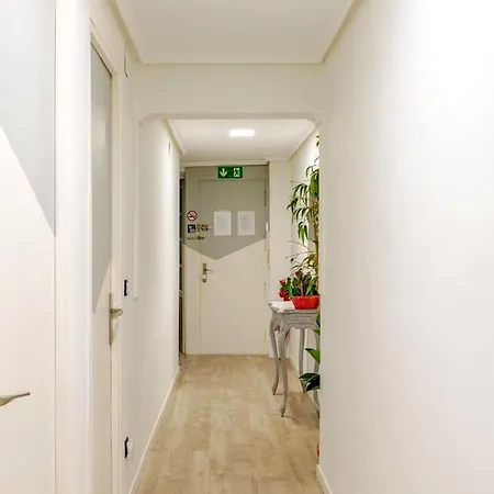 Piso De 2 En El Corazon De Apartamento